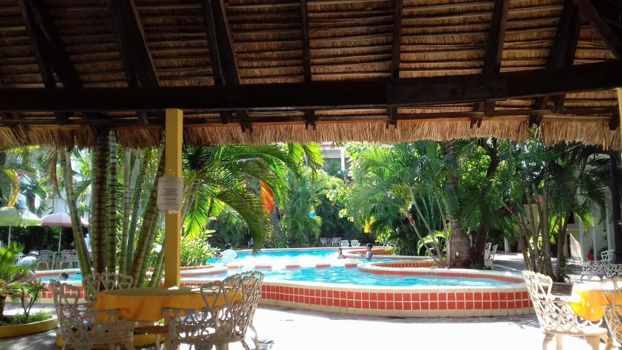Delfin Playa Azul Hotell Lázaro Cárdenas Exteriör bild