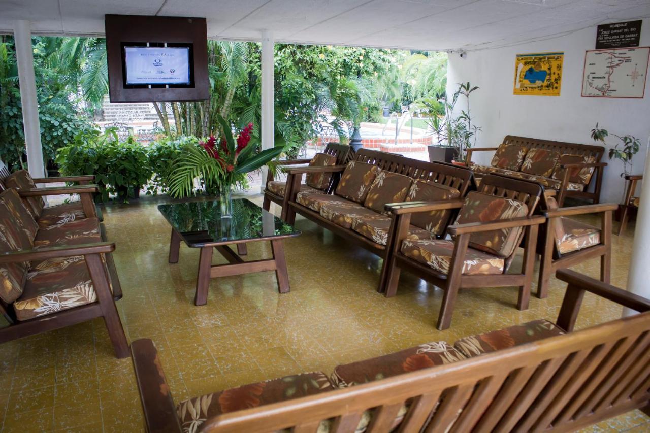 Delfin Playa Azul Hotell Lázaro Cárdenas Exteriör bild
